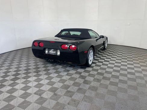 Used 1999 Chevrolet Corvette Convertible w/ Memory Pkg RWD image 3