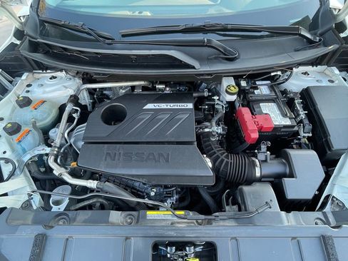 Used 2025 Nissan Rogue SV image 26