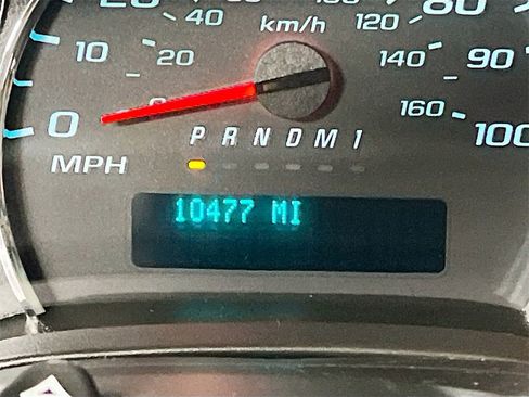 Used 2024 Chevrolet Express 2500 w/ Driver Convenience Package image 12