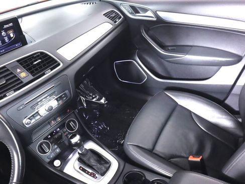 Used 2018 Audi Q3 2.0T Premium Plus image 31