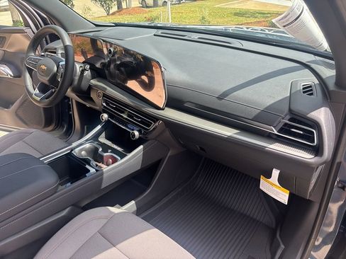 New 2026 Chevrolet Traverse LT FWD image 56