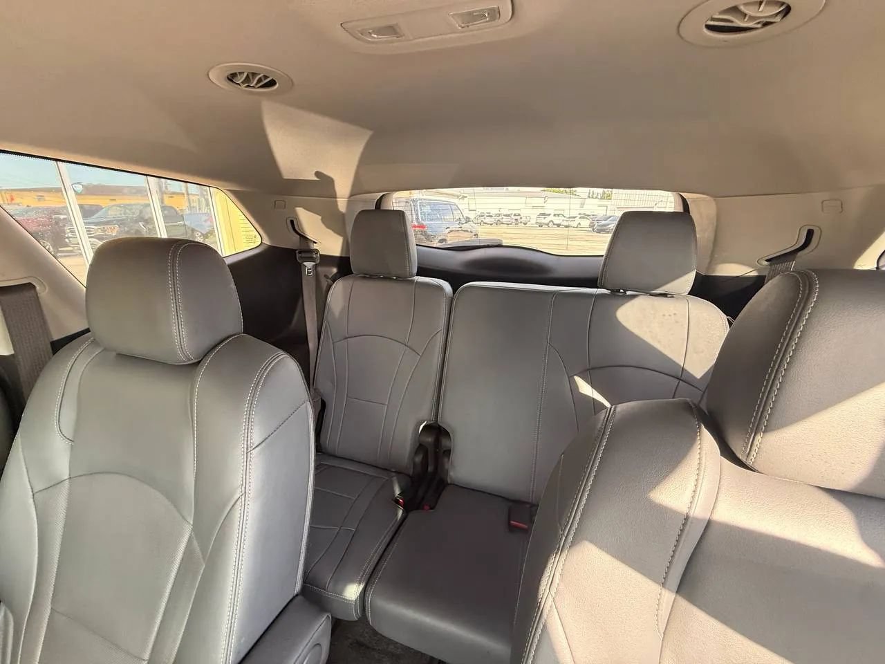 Used 2020 Buick Enclave Essence FWD image 8