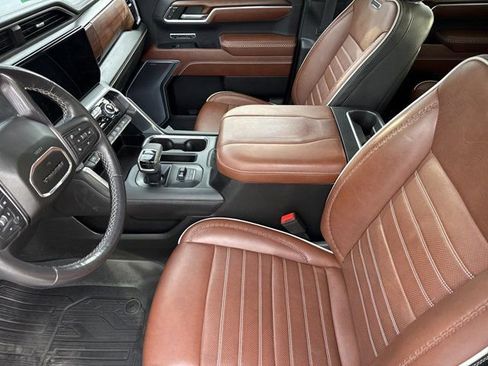 Used 2023 GMC Sierra 1500 Denali Ultimate image 4