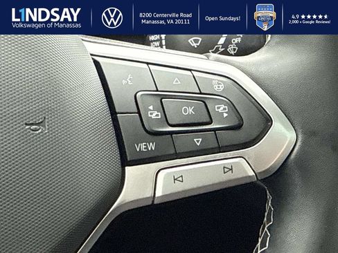 Used 2022 Volkswagen Atlas Cross Sport SEL image 19