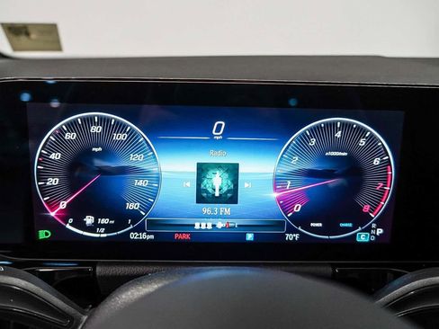 Used 2025 Mercedes-Benz GLA 250 image 25