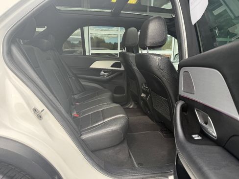 Used 2024 Mercedes-Benz GLE 350 4MATIC image 31