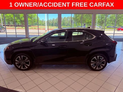 Used 2024 Lexus UX 250h FWD w/ Premium Package image 4