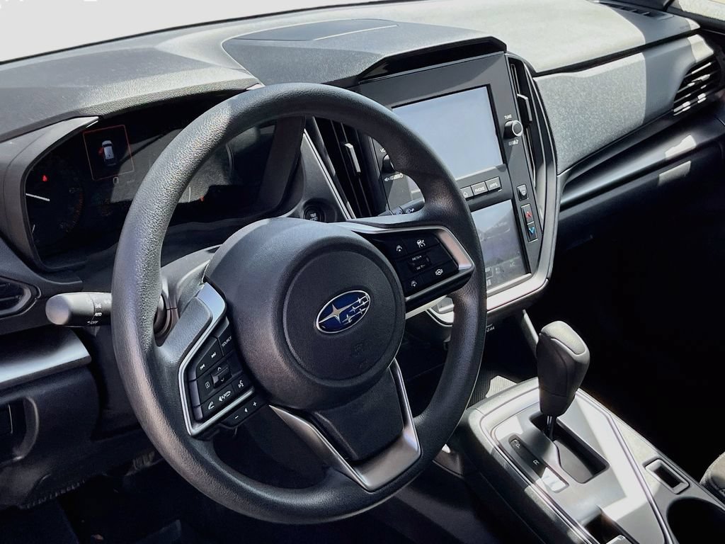 Used 2025 Subaru Impreza 2.0i AWD/4WD image 9
