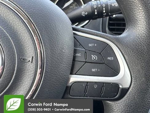 Used 2020 Jeep Compass Sport AWD/4WD image 12