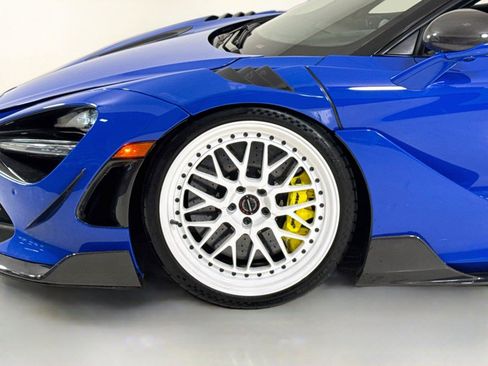 Used 2021 McLaren 720S Performance RWD image 38