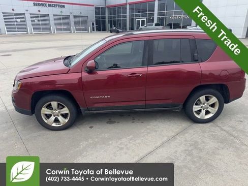Used 2015 Jeep Compass Latitude AWD/4WD image 6