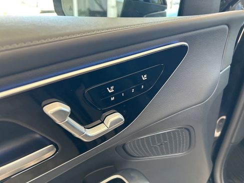 Used 2024 Mercedes-Benz GLC 43 AMG 4MATIC image 44