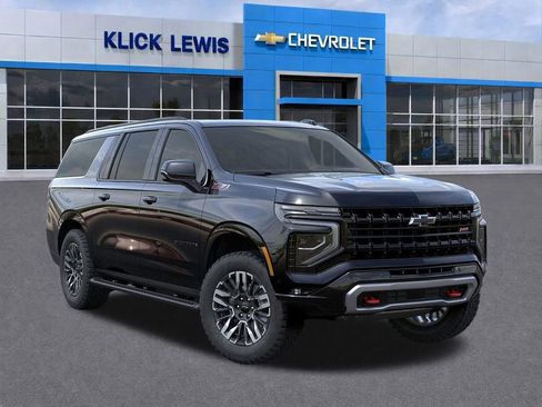 New 2026 Chevrolet Suburban Z71 w/ Comfort Package AWD/4WD image 7