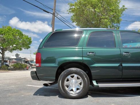Used 2002 Cadillac Escalade AWD image 29
