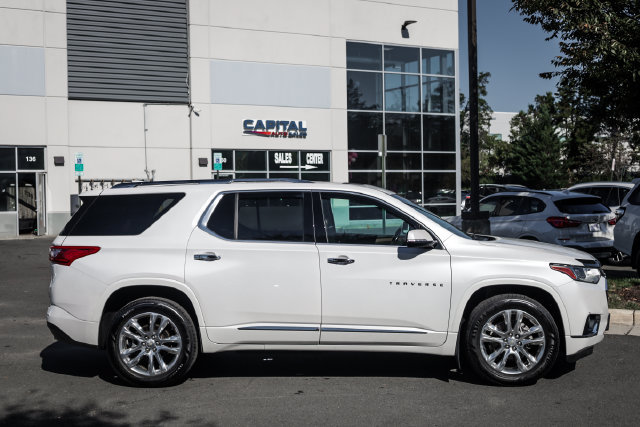 Used 2019 Chevrolet Traverse High Country AWD/4WD image 13