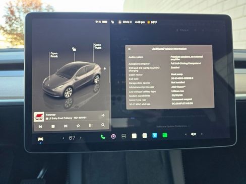 Used 2024 Tesla Model Y 2WD image 51