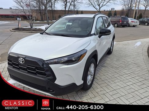 New 2026 Toyota Corolla Cross LE image 4