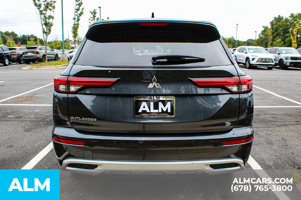 Used 2024 Mitsubishi Outlander SE FWD image 10