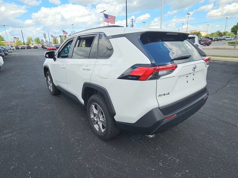Certified 2025 Toyota RAV4 XLE AWD/4WD image 5