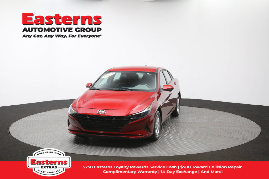 Used 2023 Hyundai Elantra SE w/ Cargo Package FWD image 54
