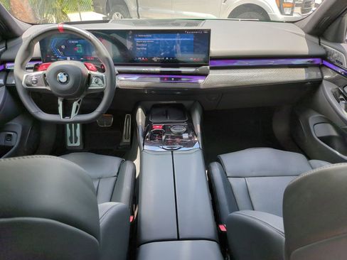 Used 2026 BMW M5 w/ Carbon Package AWD/4WD image 14