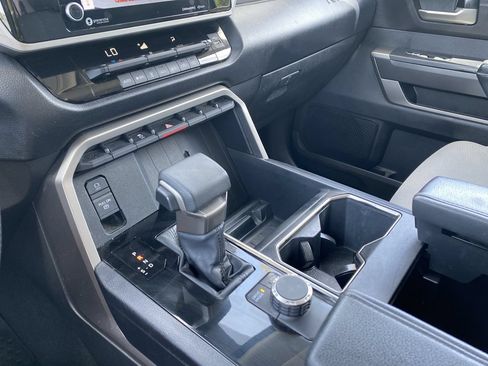 Used 2022 Toyota Tundra SR5 w/ Convenience Package RWD image 27