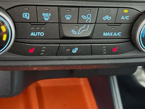 Used 2024 Ford Maverick XLT w/ XLT Luxury Package AWD/4WD image 10