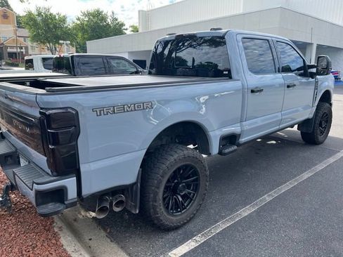 Used 2024 Ford F350 Platinum w/ Tremor Off-Road Package AWD/4WD image 3