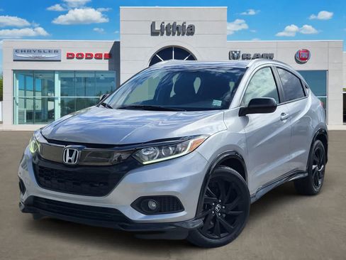 Used 2022 Honda HR-V Sport image 1
