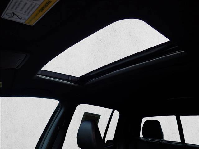 Used 2018 Honda Ridgeline Black Edition image 13