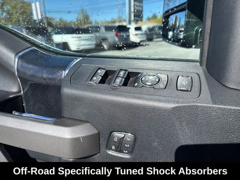 Used 2020 Ford F250 Platinum w/ FX4 Off-Road Package image 16