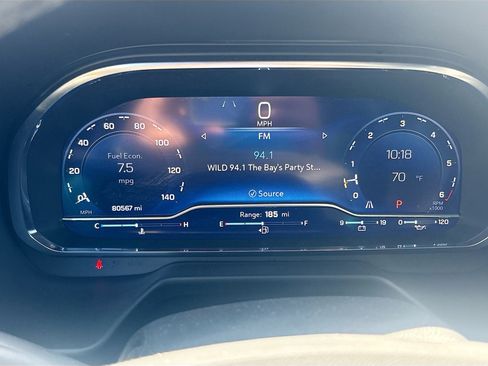 Used 2023 Chevrolet Suburban Premier image 42