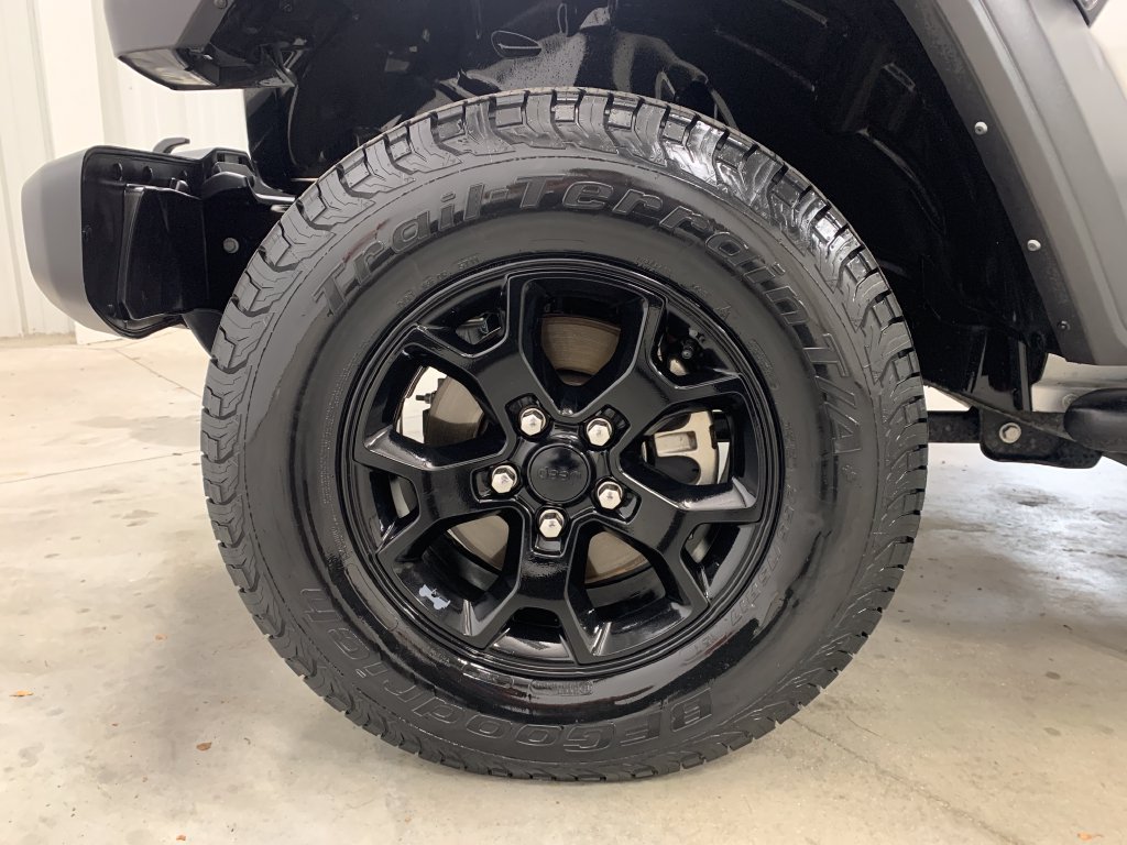 Used 2023 Jeep Wrangler Unlimited Sport AWD/4WD image 19