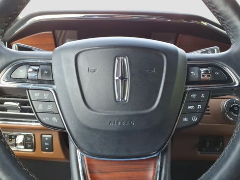 Used 2024 Lincoln Navigator Reserve AWD/4WD image 28