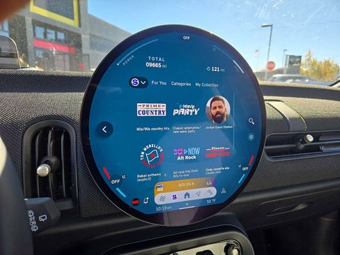 Used 2025 MINI Cooper S image 17