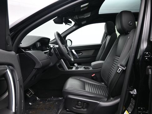 Used 2025 Land Rover Discovery Sport Dynamic SE AWD/4WD image 23