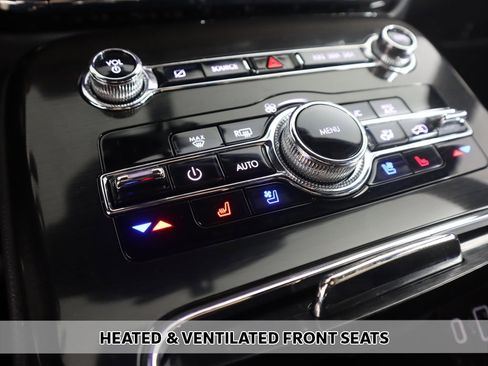 Used 2022 Lincoln Nautilus Reserve w/ Monochromatic Package image 7