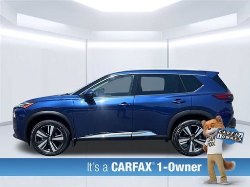 Used 2023 Nissan Rogue SL AWD/4WD image 2