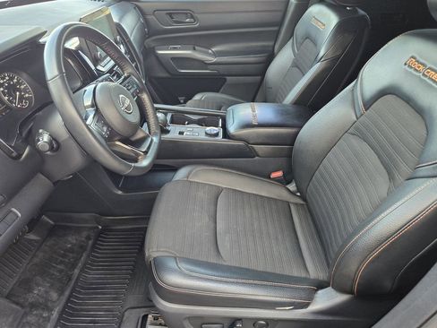 Used 2023 Nissan Pathfinder Rock Creek image 12