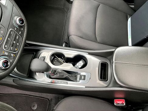 Used 2023 Chevrolet Malibu LT image 19