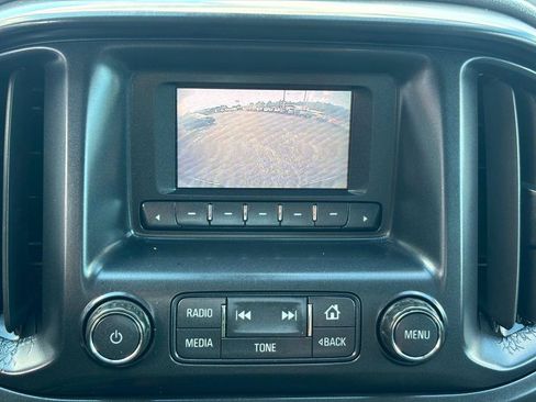 Used 2016 Chevrolet Colorado W/T RWD image 23