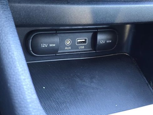 Used 2020 Kia Forte LXS image 19