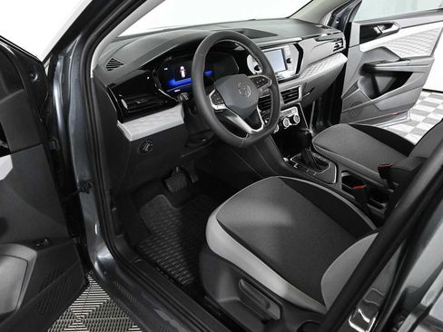 Certified 2023 Volkswagen Taos S FWD image 15