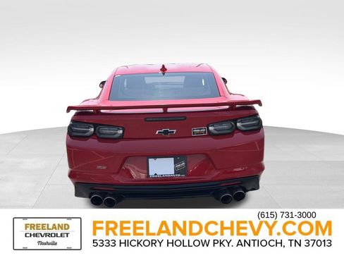 Used 2022 Chevrolet Camaro SS RWD image 4