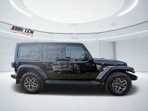 New 2025 Jeep Wrangler Unlimited Sahara AWD/4WD image 2