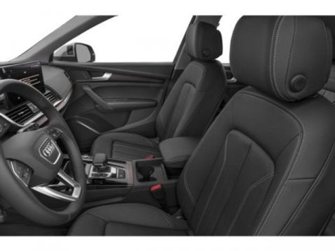 Used 2023 Audi Q5 2.0T Premium Plus w/ Premium Plus Package image 9