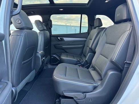 New 2026 Buick Enclave Sport Touring FWD image 11