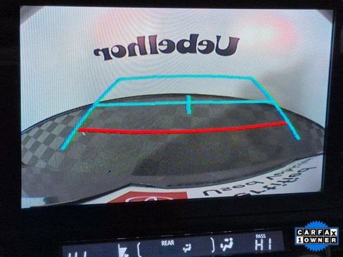 Certified 2024 Toyota Sienna XLE image 18