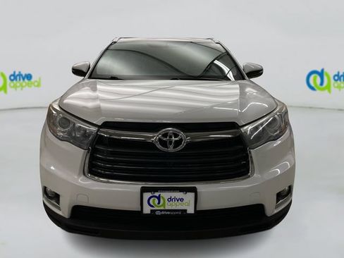 Used 2015 Toyota Highlander Limited AWD/4WD image 16