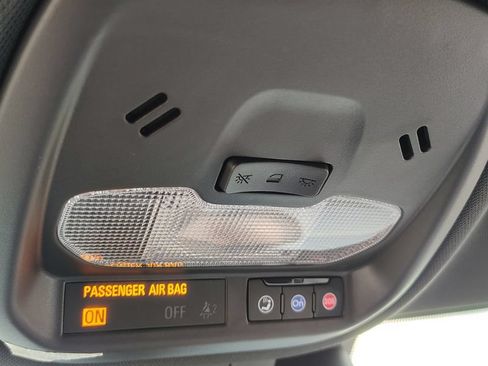 Certified 2024 Chevrolet Trax RS FWD image 32